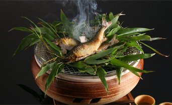 ■□ "Cold in summer Kaiseki" which tastes Joshu Gunma and summer good flavor □* It is good "cold in summer Kaiseki" in summer when we added "young sweetfish grilled with salt" to delicious "Joshu beef" of Joshu Gunma "Joshu wheat pork" "shine as silver"!
